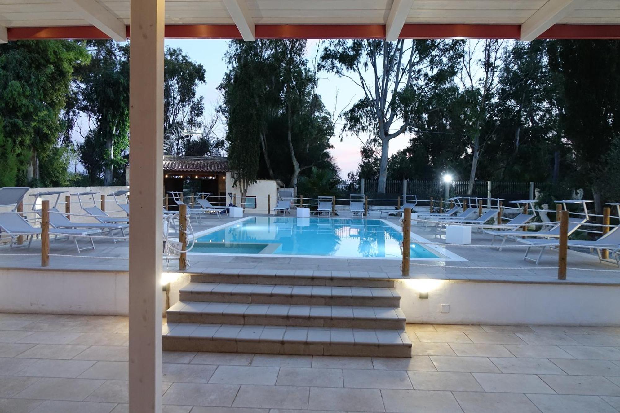 Giardini Sausari Aparthotel Punta Prosciutto